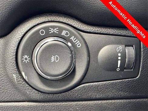 Used 2022 Dodge Durango R/T image 35