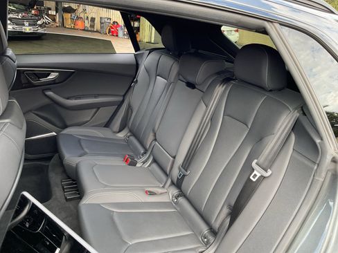Used 2020 Audi Q8 Premium Plus w/ Premium Plus Package image 20