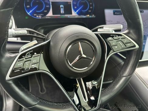 Used 2023 Mercedes-Benz EQS 580 4MATIC SUV image 15