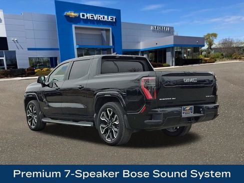 Used 2025 GMC Sierra EV Denali AWD/4WD image 3