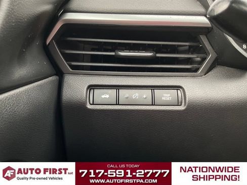 Used 2022 Nissan Altima 2.5 SR w/ Midnight Edition Package FWD image 15