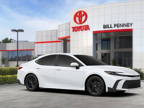 New 2026 Toyota Camry SE FWD image 14