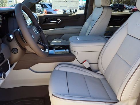 New 2026 GMC Yukon XL Denali w/ Sun & Power Step Package image 17