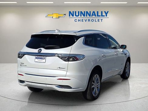 Used 2023 Buick Enclave Avenir w/ Avenir Technology Package image 5