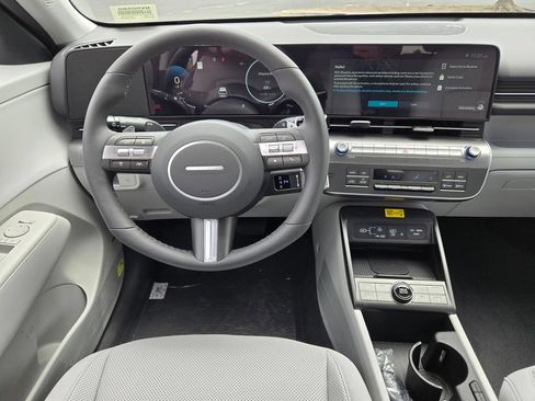 New 2026 Hyundai Kona Limited FWD image 11