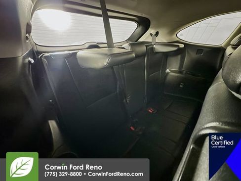 Used 2023 Toyota Highlander XLE AWD/4WD image 36
