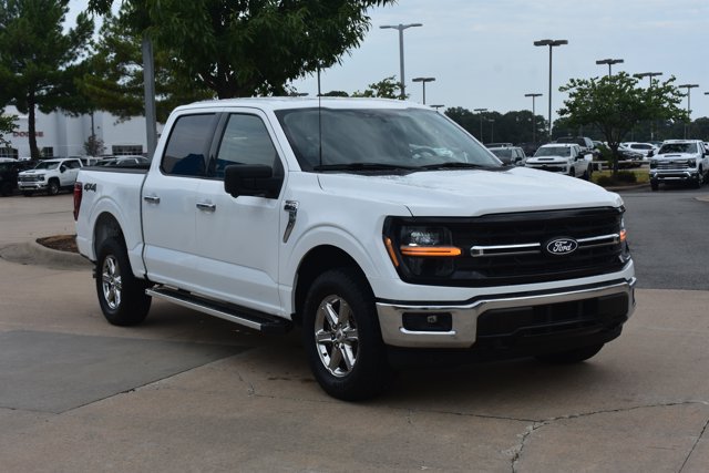 Used 2024 Ford F150 XLT w/ Tow/Haul Package AWD/4WD image 3