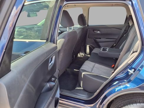 Used 2026 Nissan Rogue SV AWD/4WD image 23