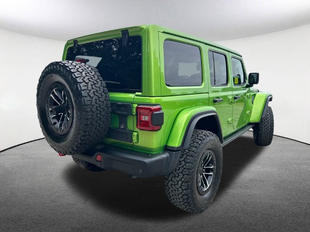 Used 2025 Jeep Wrangler Unlimited Rubicon AWD/4WD image 15