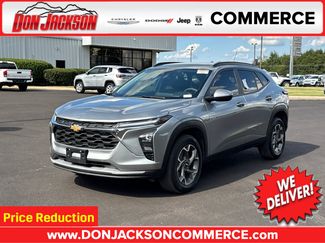 Used 2025 Chevrolet Trax LT FWD video 1