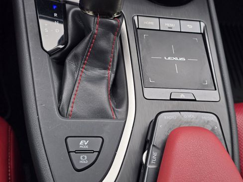Used 2019 Lexus UX 250h F Sport w/ F Sport Premium Package AWD/4WD image 20