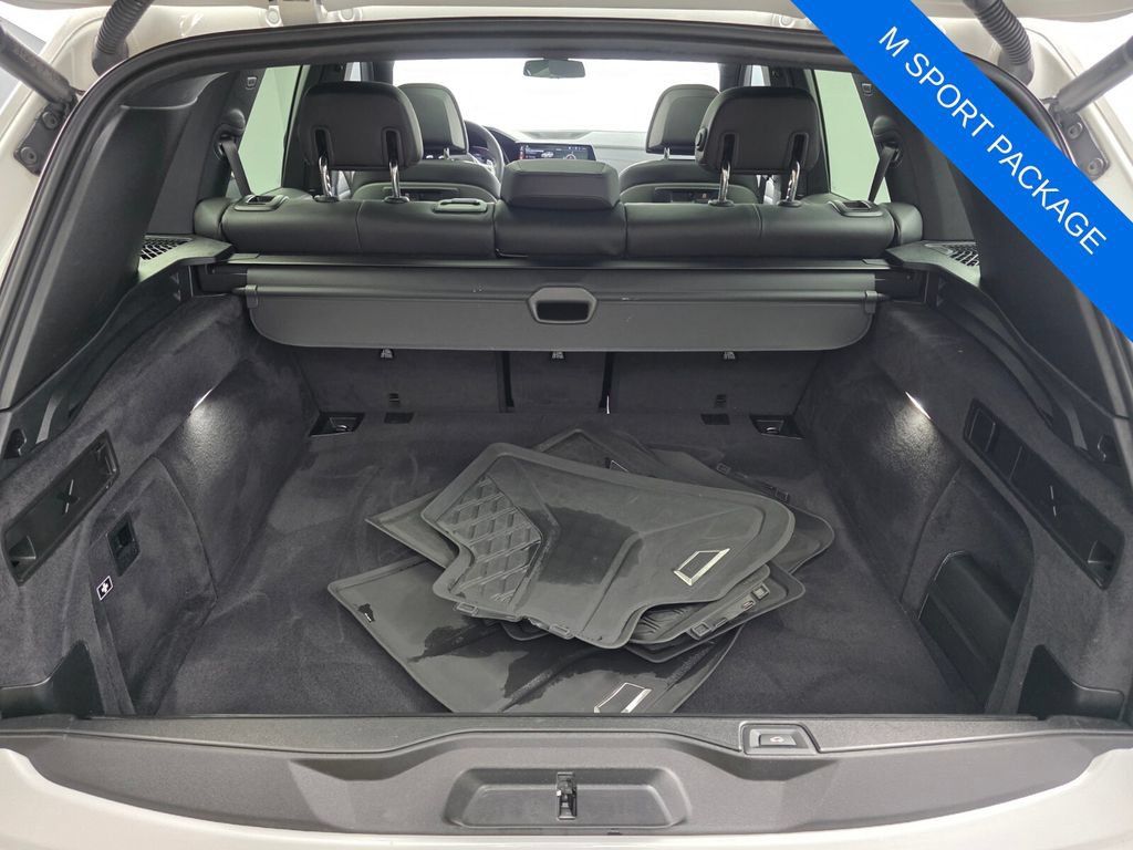 Certified 2022 BMW X5 sDrive40i w/ M Sport Package RWD image 15