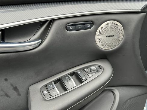 Used 2023 INFINITI QX50 Sport image 15