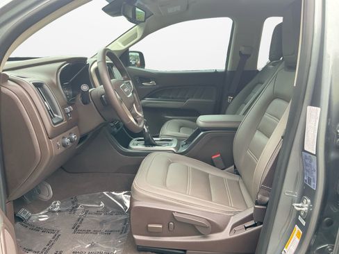 Used 2022 GMC Canyon Denali AWD/4WD image 9