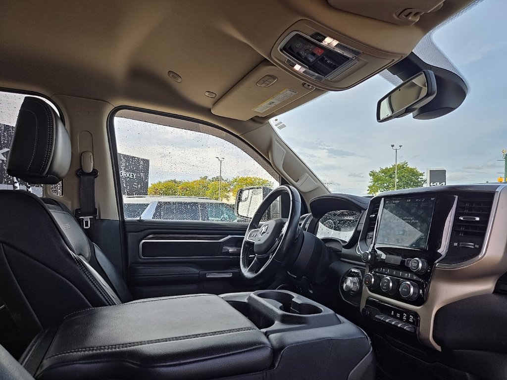 Used 2019 RAM 1500 Laramie AWD/4WD image 35