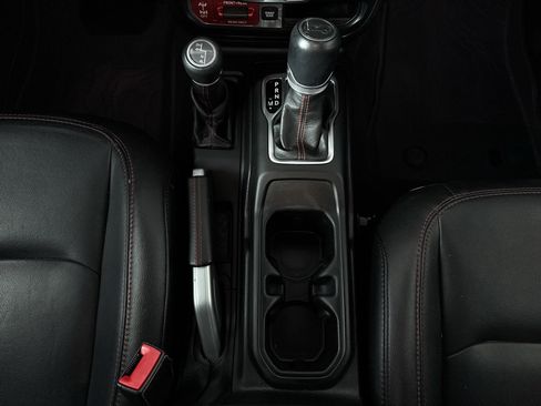 Used 2020 Jeep Wrangler Unlimited Rubicon image 20