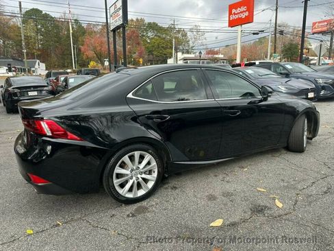 Used 2016 Lexus IS 200t image 7