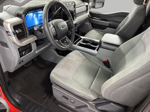 Used 2024 Ford F350 XLT w/ Black Appearance Package AWD/4WD image 11