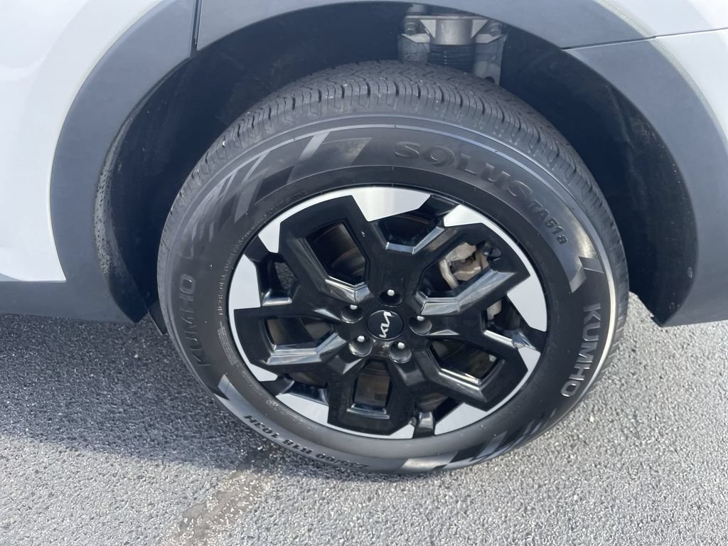 Certified 2024 Kia Sorento S AWD/4WD image 8