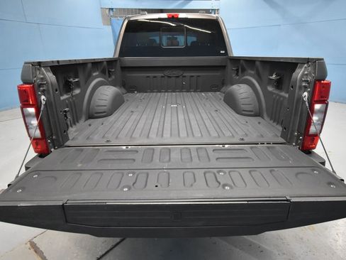 Used 2022 Ford F350 Lariat w/ Lariat Value Package image 36