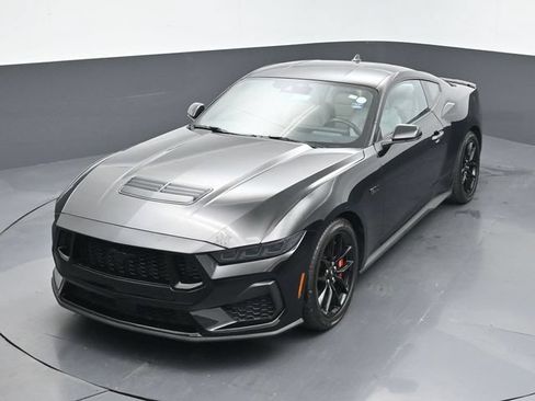 Certified 2025 Ford Mustang GT Premium RWD image 40
