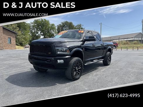 Used 2015 RAM 2500 Laramie w/ Black Appearance Group AWD/4WD image 1
