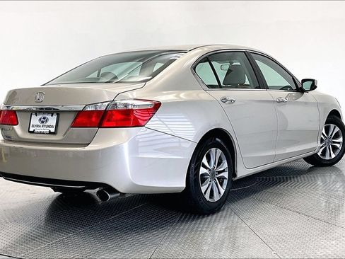 Used 2015 Honda Accord LX image 2