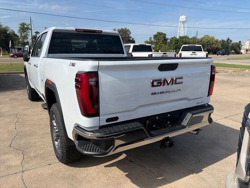 New 2026 GMC Sierra 2500 SLT AWD/4WD image 4