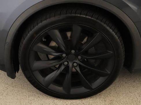 Used 2019 Tesla Model X AWD/4WD image 35
