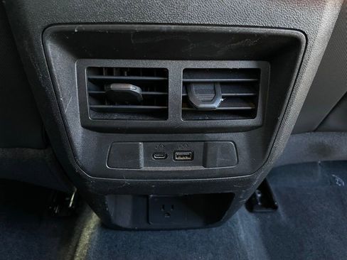 Used 2023 Chevrolet Colorado Z71 w/ Z71 Convenience Package 2 image 37