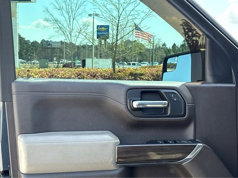 Used 2019 Chevrolet Silverado 1500 LT w/ All-Star Edition image 6