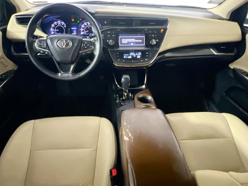 Used 2018 Toyota Avalon XLE Premium image 30