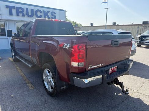 Used 2013 GMC Sierra 2500 SLT w/ SLT Convenience Package AWD/4WD image 4