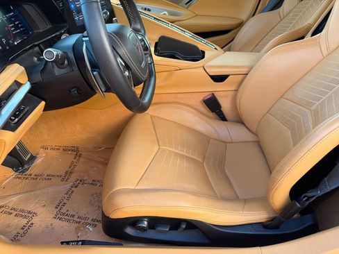 Used 2022 Chevrolet Corvette Stingray Premium Conv w/ Z51 Performance Package image 13