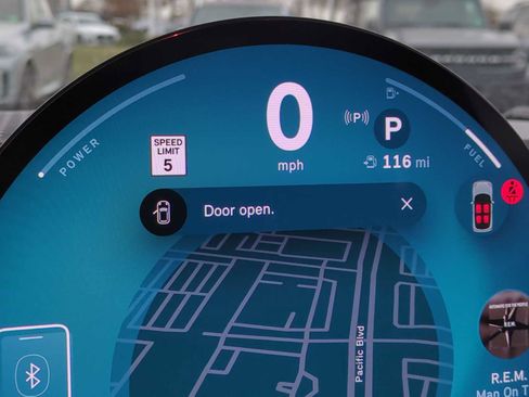 Certified 2025 MINI Cooper S image 31