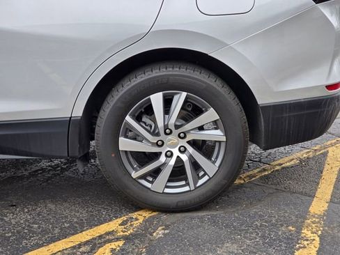 Used 2022 Chevrolet Equinox LT image 14