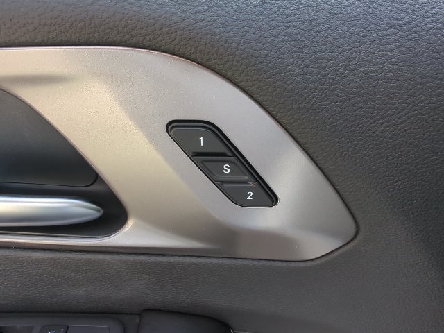 New 2026 Chrysler Pacifica Select FWD image 15