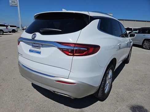 Used 2020 Buick Enclave Essence FWD image 7