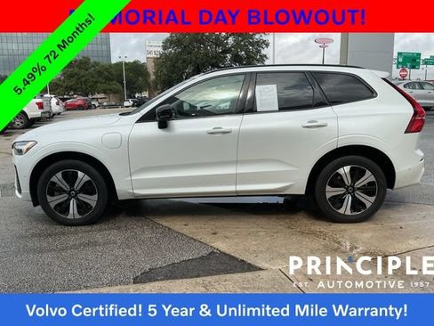Certified 2023 Volvo XC60 T8 Plus AWD/4WD image 9