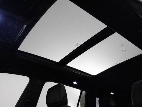 Used 2021 Cadillac XT6 Premium Luxury image 33