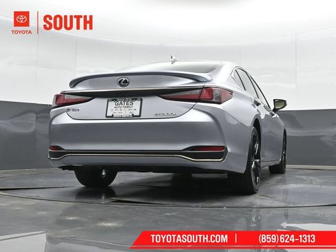 Used 2023 Lexus ES 300h F Sport w/ Accessory Package (Z1) FWD image 37