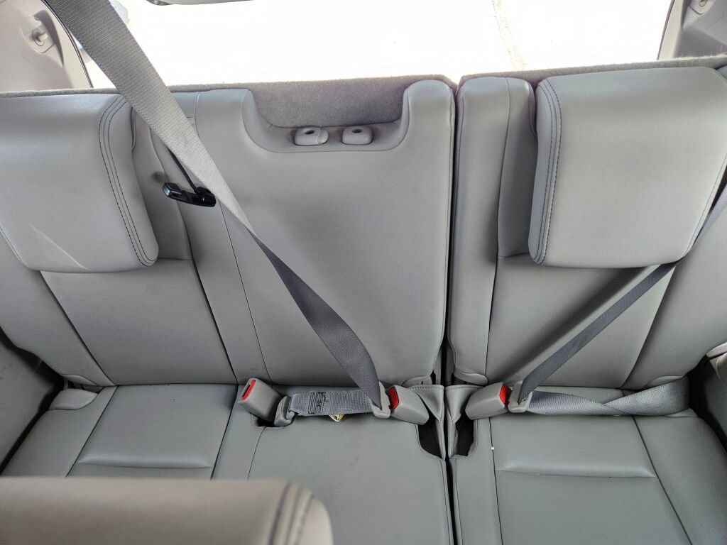 Used 2015 Toyota Highlander XLE AWD/4WD image 12