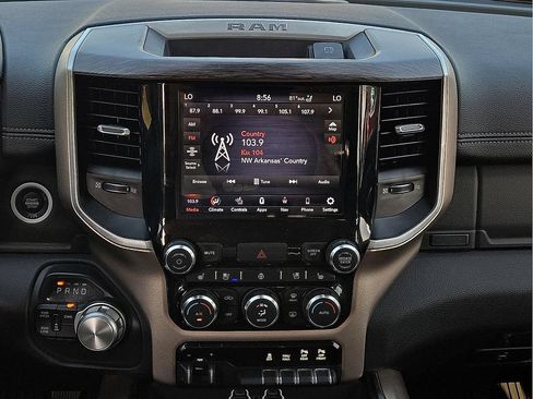 Used 2020 RAM 2500 Laramie AWD/4WD image 12