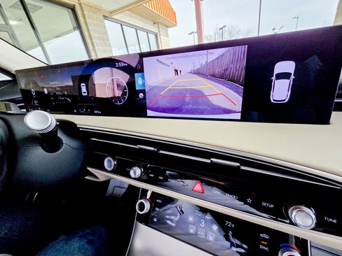 Used 2026 Genesis GV70 2.5T Select image 49