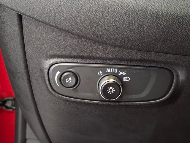 Used 2023 Chevrolet Equinox LT FWD image 31