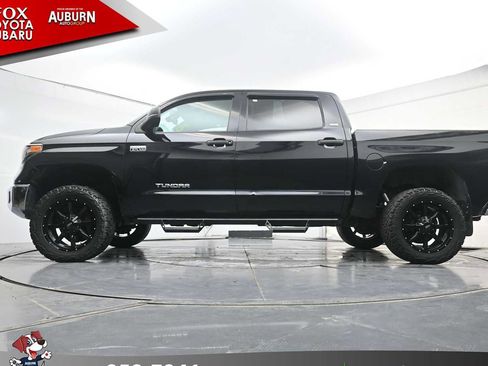 Used 2020 Toyota Tundra SR5 AWD/4WD image 23