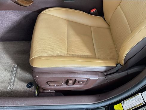 Used 2016 Lexus ES 350 image 19