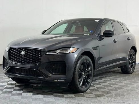 New 2026 Jaguar F-PACE R-Dynamic S image 2