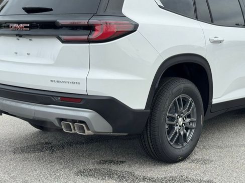 New 2026 GMC Acadia Elevation image 14
