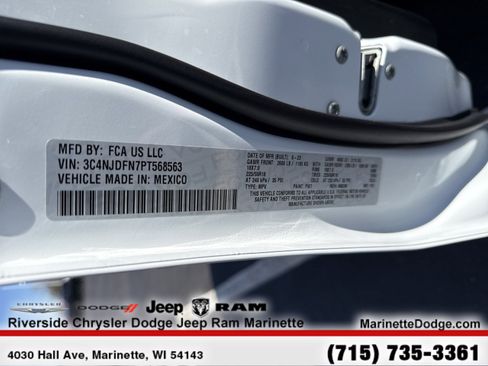 Used 2023 Jeep Compass Latitude image 14